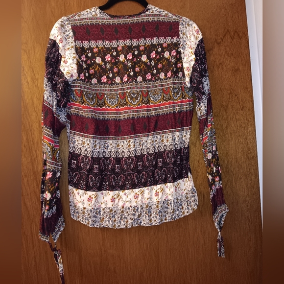 Unbranded~Purple Colorful Floral Tie Neck Long Sleeve Patchwork Peasant Blouse - Picture 4 of 9